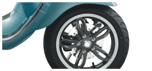 Vespa Primavera 70th ANNIVERSARYSPECIAL EQUIPMENTS